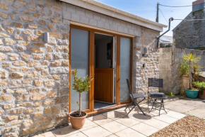 The Hideaway - Studio Apartment in Porthleven